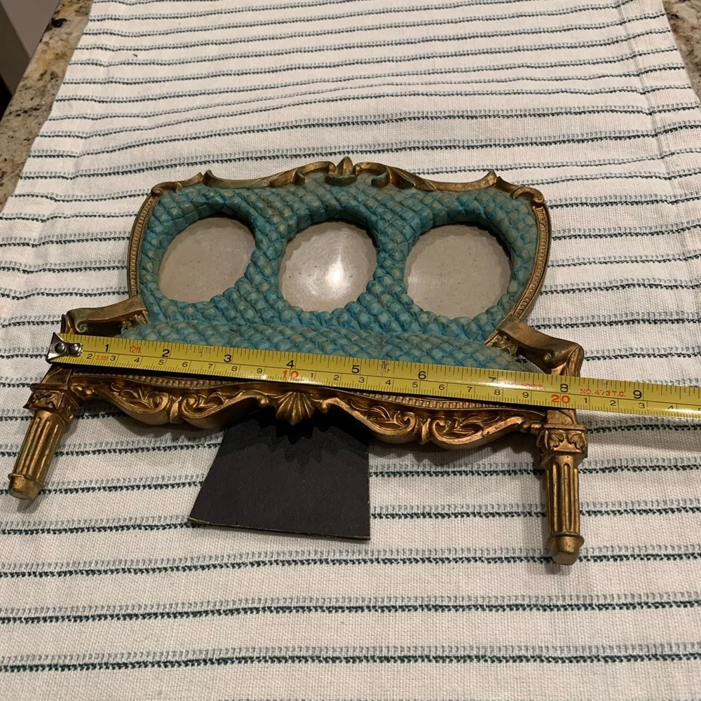 Victorian Settee Triple Photo Frame